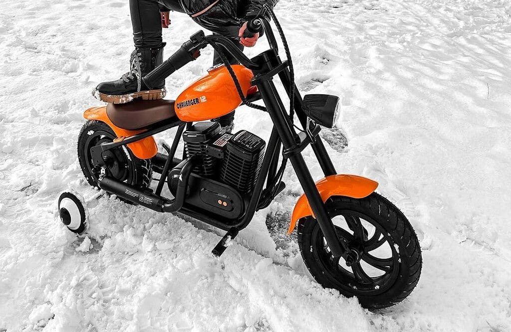 Please Take Good Care of Your Children’s Electric Motorcycle for Kids in Winter